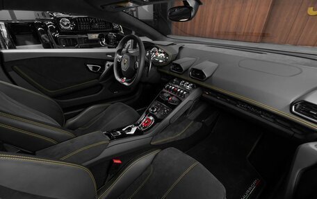 Lamborghini Huracán, 2016 год, 19 500 000 рублей, 22 фотография