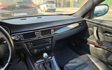 BMW 3 серия, 2012 год, 1 800 000 рублей, 10 фотография