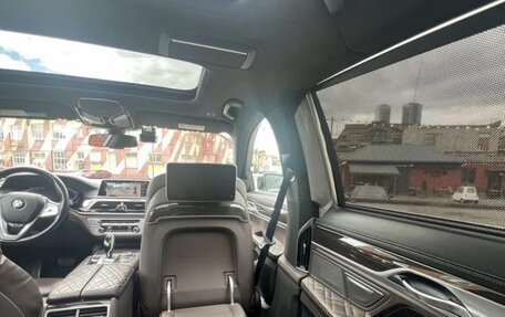 BMW 7 серия, 2019 год, 6 000 000 рублей, 10 фотография