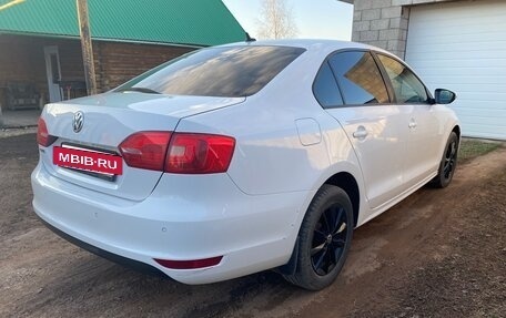 Volkswagen Jetta VI, 2014 год, 1 100 000 рублей, 3 фотография