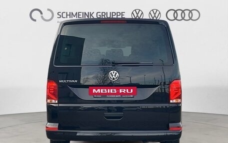 Volkswagen Multivan T6 рестайлинг, 2022 год, 4 550 000 рублей, 4 фотография