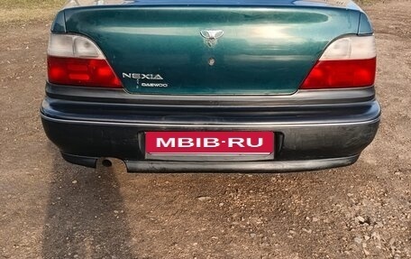 Daewoo Nexia I рестайлинг, 1998 год, 120 000 рублей, 2 фотография