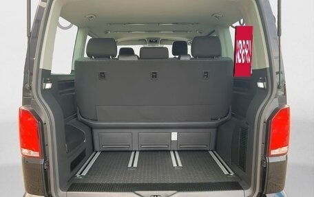 Volkswagen Multivan T6 рестайлинг, 2022 год, 4 550 000 рублей, 19 фотография