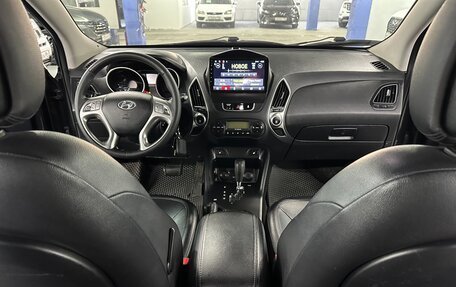 Hyundai ix35 I рестайлинг, 2010 год, 1 049 000 рублей, 18 фотография