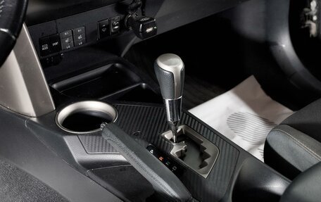 Toyota RAV4, 2015 год, 2 183 000 рублей, 8 фотография