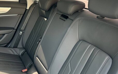 Audi A6, 2019 год, 4 300 000 рублей, 20 фотография