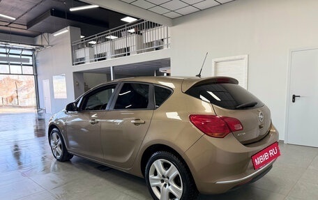 Opel Astra J, 2012 год, 850 000 рублей, 4 фотография