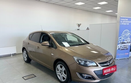 Opel Astra J, 2012 год, 850 000 рублей, 3 фотография