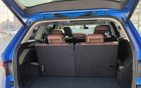 Skoda Kodiaq I, 2023 год, 4 750 000 рублей, 19 фотография