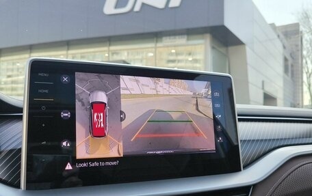 Skoda Kodiaq I, 2023 год, 4 750 000 рублей, 34 фотография