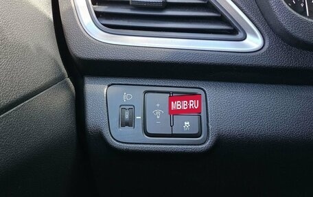 Hyundai Solaris II рестайлинг, 2017 год, 1 241 000 рублей, 14 фотография