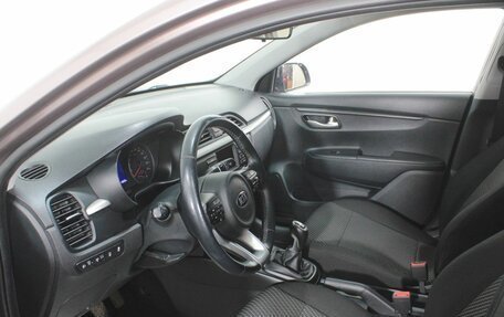 KIA Rio IV, 2018 год, 1 255 000 рублей, 16 фотография