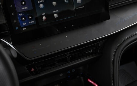 Toyota Camry, 2025 год, 5 690 000 рублей, 22 фотография