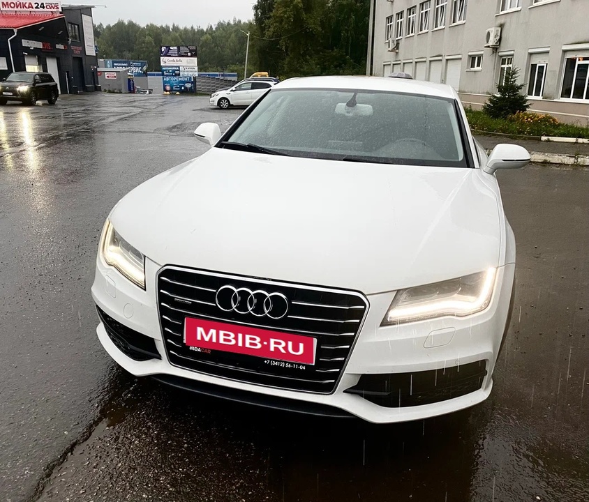 Audi A7 4G, 2012 год, 2 100 000 рублей, 1 фотография