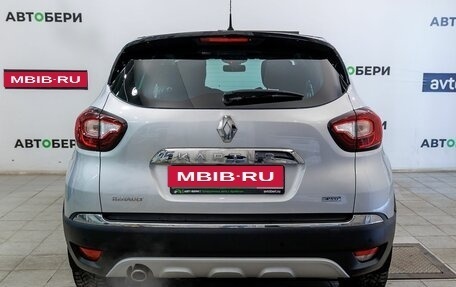 Renault Kaptur I рестайлинг, 2018 год, 1 704 000 рублей, 4 фотография