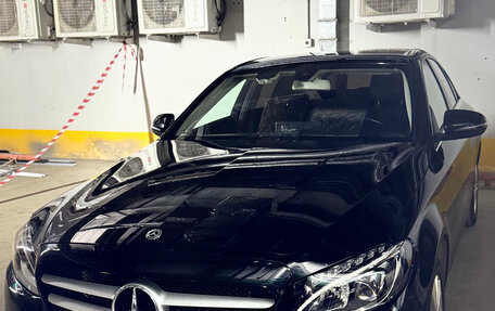 Mercedes-Benz C-Класс, 2017 год, 2 600 000 рублей, 1 фотография