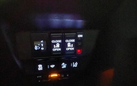 Honda Freed II, 2017 год, 1 900 000 рублей, 12 фотография