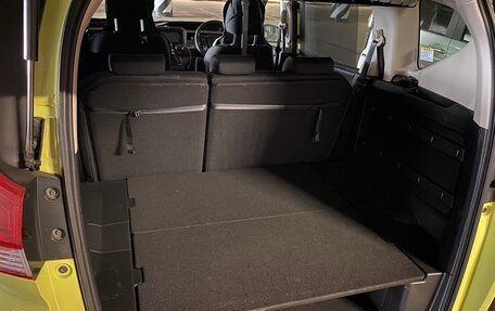 Honda Freed II, 2017 год, 1 900 000 рублей, 16 фотография