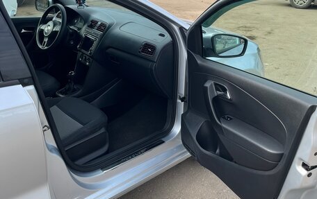 Volkswagen Polo VI (EU Market), 2012 год, 750 000 рублей, 12 фотография