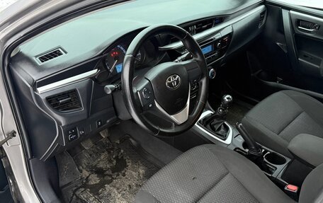 Toyota Corolla, 2013 год, 930 000 рублей, 6 фотография
