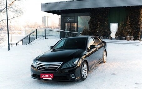 Toyota Crown, 2010 год, 2 150 000 рублей, 2 фотография