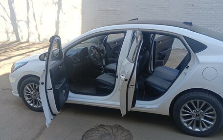 Hyundai Solaris II рестайлинг, 2021 год, 1 485 000 рублей, 9 фотография