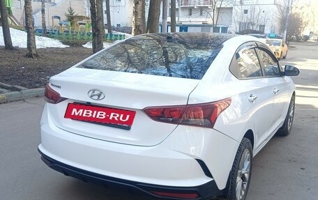 Hyundai Solaris II рестайлинг, 2021 год, 1 485 000 рублей, 4 фотография