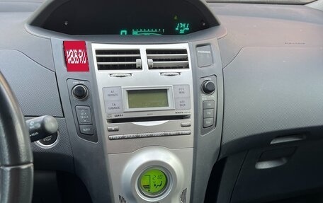 Toyota Yaris III рестайлинг, 2008 год, 275 000 рублей, 5 фотография