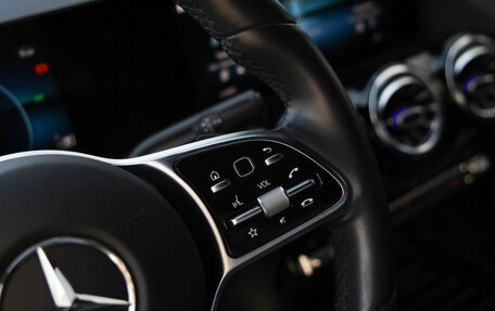 Mercedes-Benz GLA, 2020 год, 3 349 000 рублей, 16 фотография