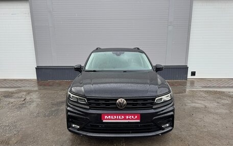 Volkswagen Tiguan II, 2019 год, 3 470 000 рублей, 1 фотография