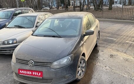 Volkswagen Polo VI (EU Market), 2011 год, 680 000 рублей, 1 фотография