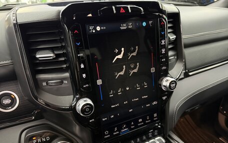 Rambler 1500, 2022 год, 7 900 000 рублей, 9 фотография