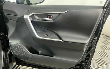 Toyota RAV4, 2025 год, 4 244 000 рублей, 25 фотография