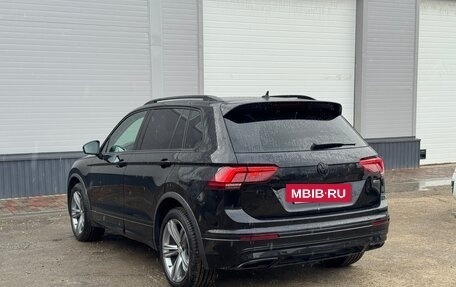 Volkswagen Tiguan II, 2019 год, 3 470 000 рублей, 5 фотография