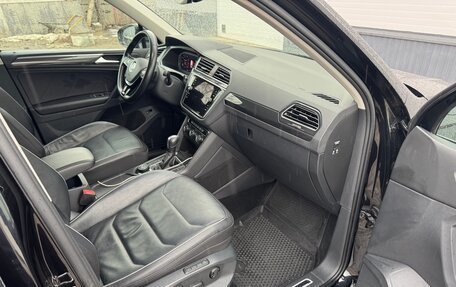 Volkswagen Tiguan II, 2019 год, 3 470 000 рублей, 9 фотография