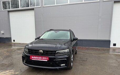 Volkswagen Tiguan II, 2019 год, 3 470 000 рублей, 3 фотография