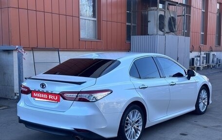 Toyota Camry, 2020 год, 2 720 000 рублей, 3 фотография