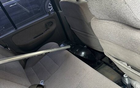 KIA Sportage IV рестайлинг, 2002 год, 160 000 рублей, 12 фотография