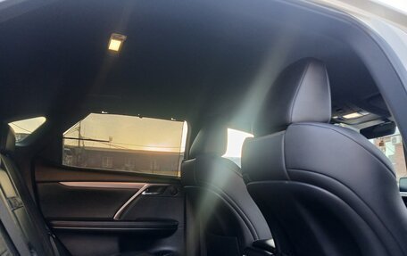 Lexus RX IV рестайлинг, 2016 год, 3 450 000 рублей, 10 фотография