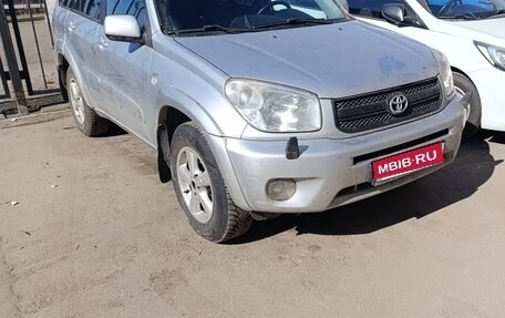 Toyota RAV4, 2004 год, 800 000 рублей, 4 фотография