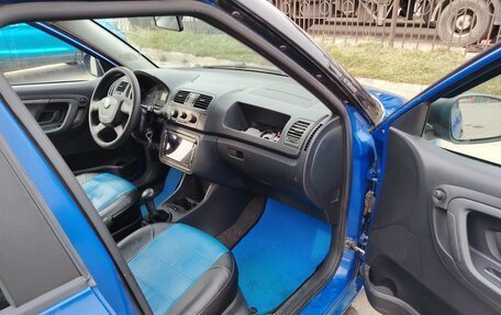 Skoda Fabia II, 2009 год, 350 000 рублей, 7 фотография