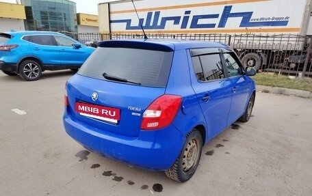 Skoda Fabia II, 2009 год, 350 000 рублей, 3 фотография