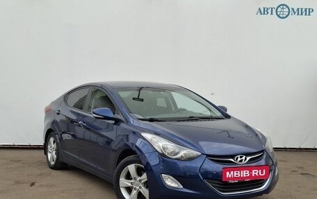 Hyundai Elantra V, 2012 год, 900 000 рублей, 3 фотография