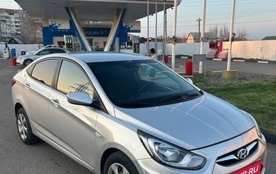 Hyundai Solaris II рестайлинг, 2011 год, 665 000 рублей, 1 фотография