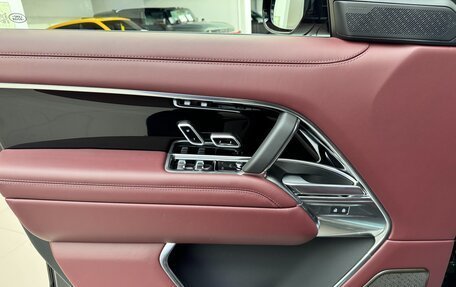 Land Rover Range Rover IV рестайлинг, 2026 год, 25 990 000 рублей, 19 фотография