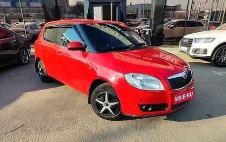 Skoda Fabia II, 2009 год, 530 000 рублей, 3 фотография