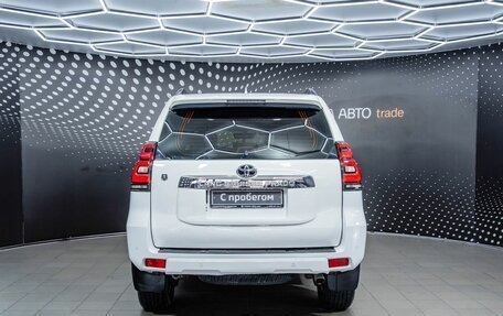 Toyota Land Cruiser Prado 150 рестайлинг 2, 2019 год, 4 460 000 рублей, 14 фотография