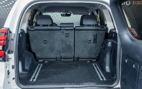 Toyota Land Cruiser Prado 150 рестайлинг 2, 2019 год, 4 460 000 рублей, 15 фотография