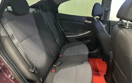 Hyundai Solaris II рестайлинг, 2011 год, 760 000 рублей, 13 фотография