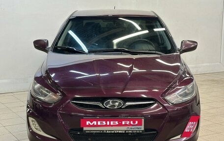 Hyundai Solaris II рестайлинг, 2011 год, 760 000 рублей, 2 фотография